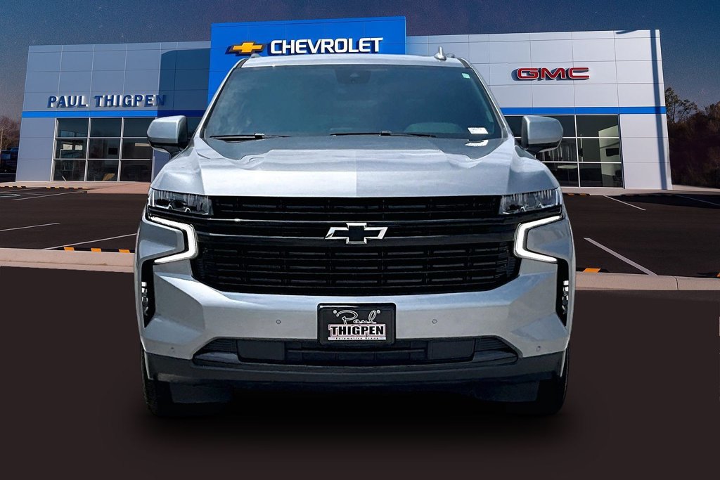 Used 2023 Chevrolet Tahoe RST AWD/4WD image 2