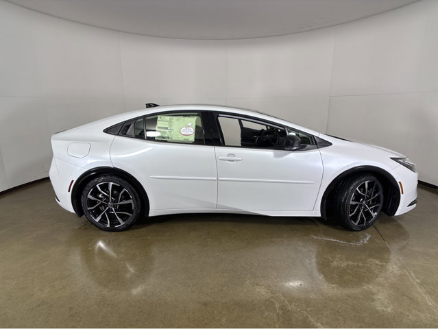 New 2026 Toyota Prius Plug-In Hybrid image 17