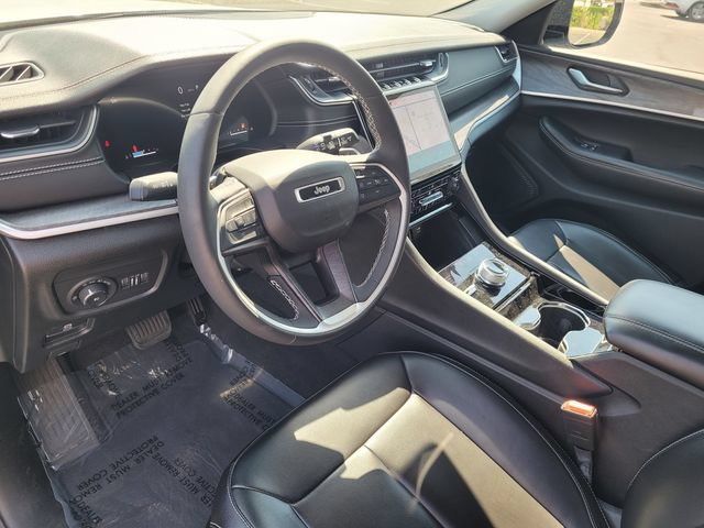 Used 2023 Jeep Grand Cherokee Limited AWD/4WD image 7
