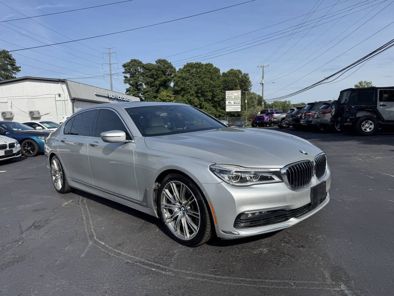 Used 2018 BMW 750i xDrive AWD/4WD image 3