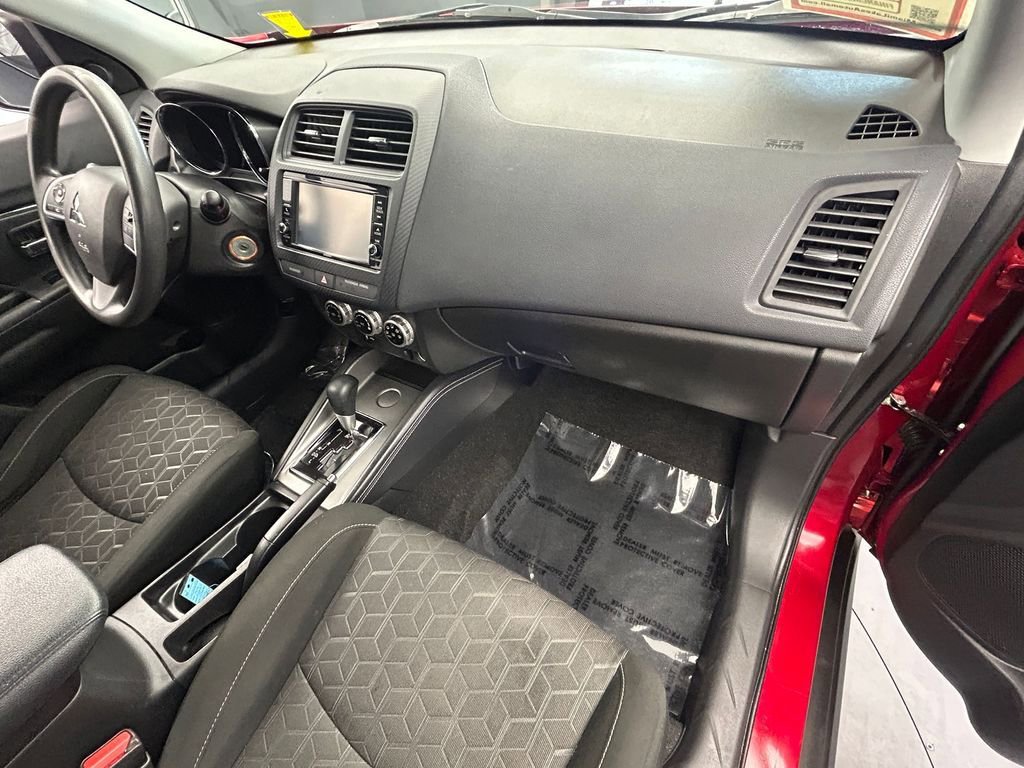Used 2021 Mitsubishi Outlander Sport ES image 34