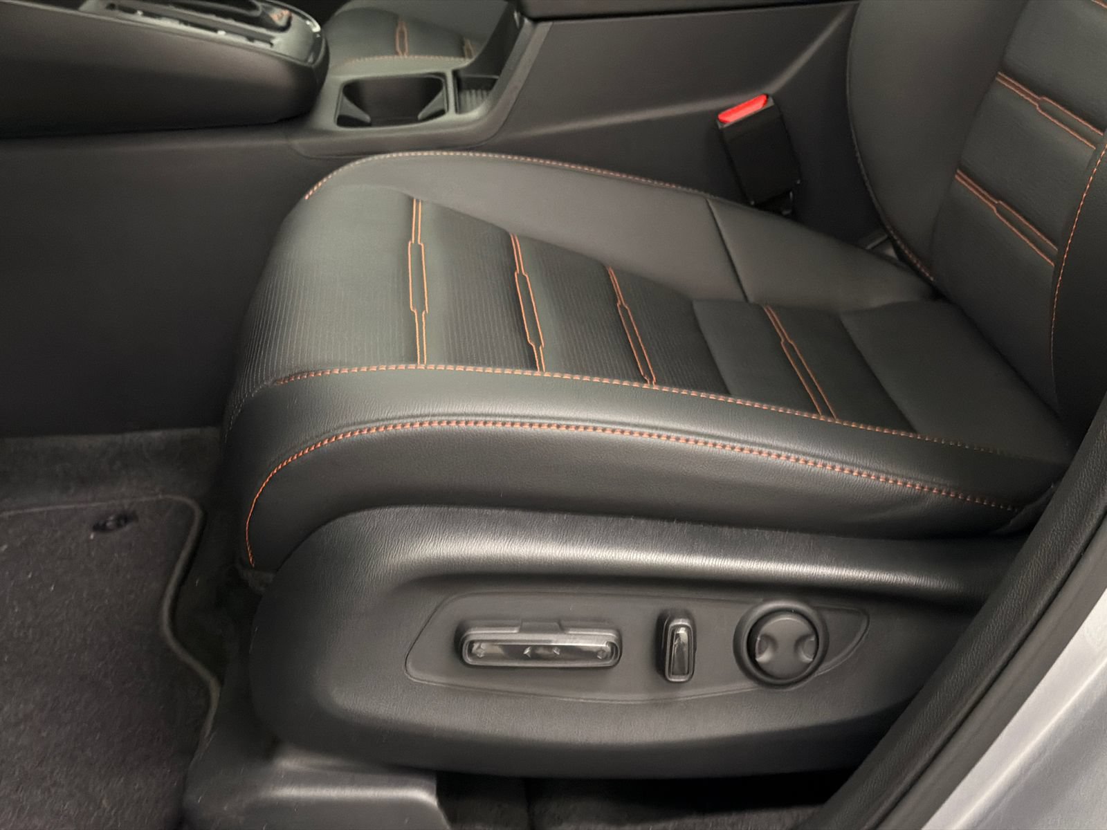 Used 2026 Honda CR-V Sport Touring image 16