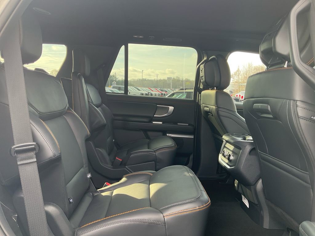 New 2026 Ford Expedition Tremor image 13