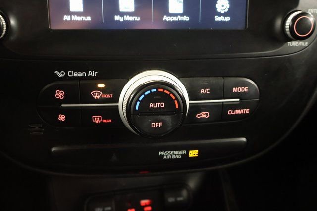 Used 2019 Kia Soul + image 19