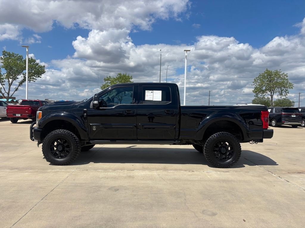 Used 2018 Ford F250 Lariat w/ Lariat Ultimate Package image 2