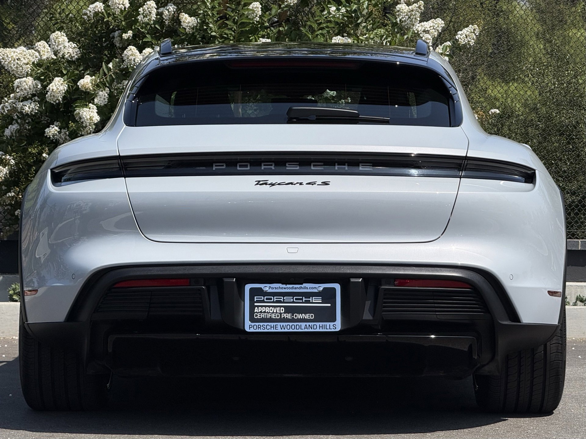 Certified 2023 Porsche Taycan 4S image 6