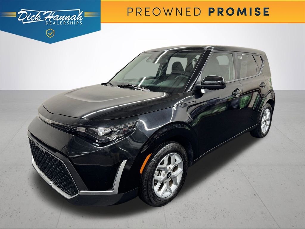 Used 2023 Kia Soul LX w/ Option Group 015 image 1