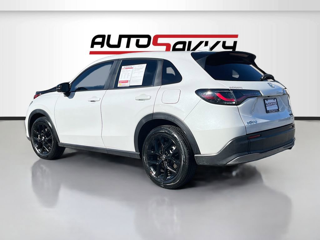 Used 2025 Honda HR-V Sport image 5