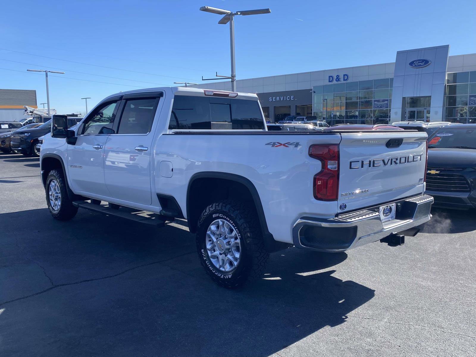 Used 2021 Chevrolet Silverado 2500 LTZ w/ LTZ Convenience Package image 4