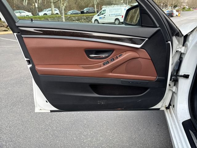 Used 2013 BMW 528i xDrive Sedan image 17