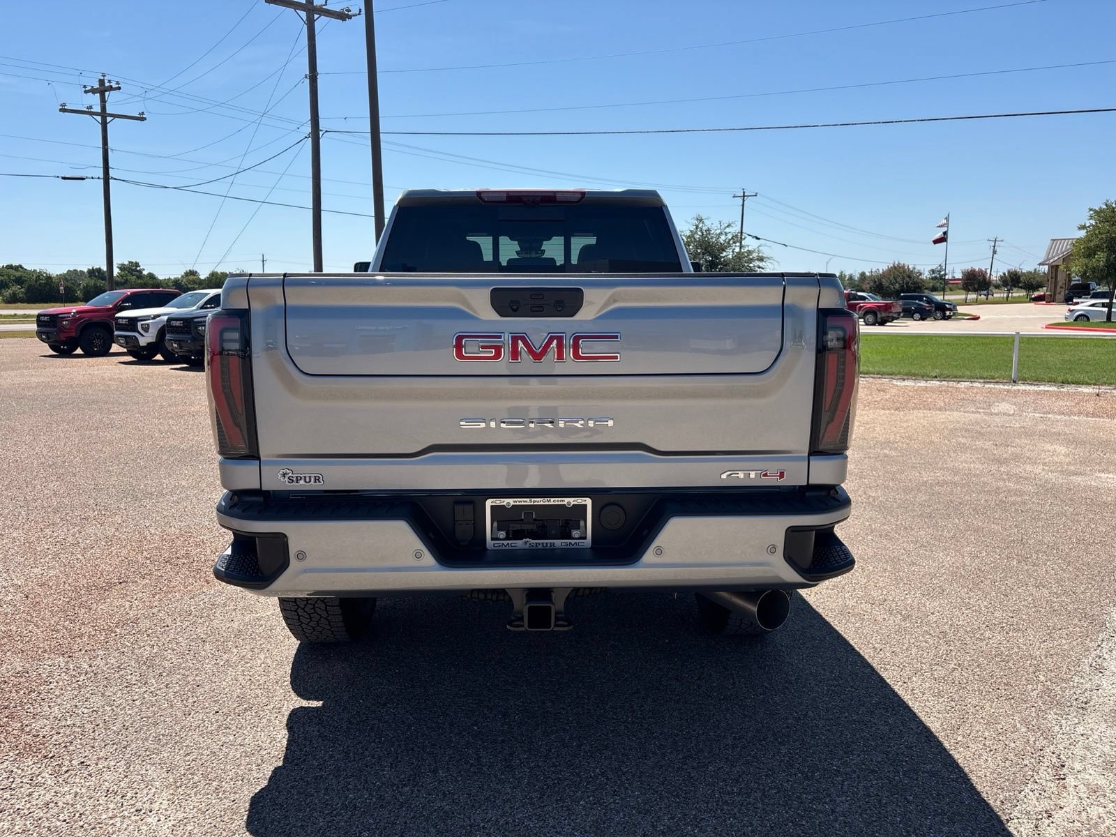 New 2026 GMC Sierra 2500 AT4 w/ AT4 Premium Plus Package AWD/4WD image 4