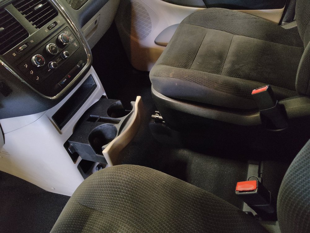 Used 2017 Dodge Grand Caravan SE w/ Power Window Group FWD image 26