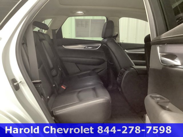 Used 2018 Cadillac XT5 Luxury image 9