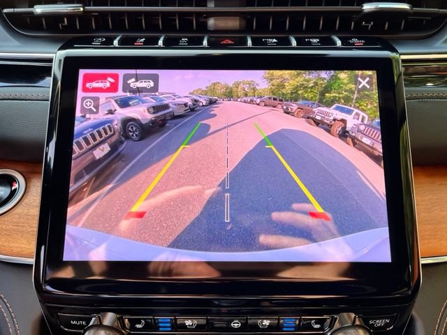 Certified 2025 Jeep Grand Cherokee Summit AWD/4WD image 53