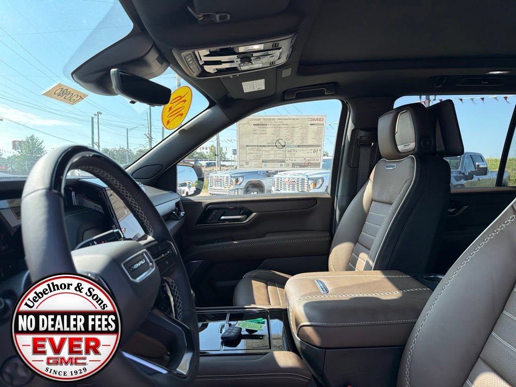 New 2026 GMC Yukon Denali Ultimate AWD/4WD image 28