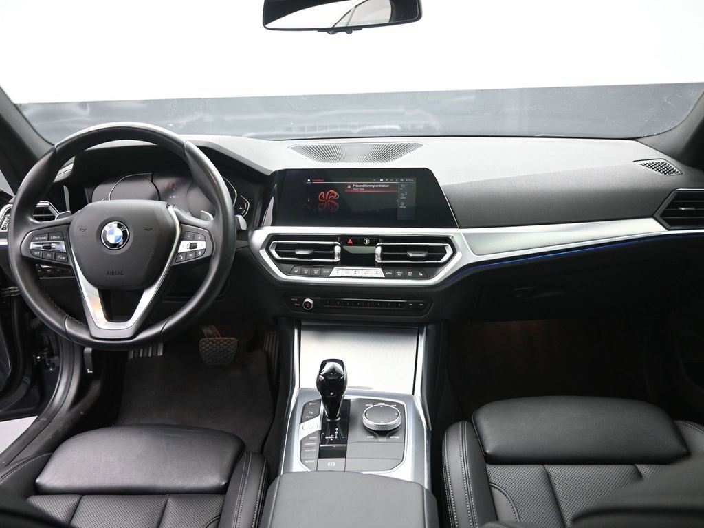 Used 2022 BMW 330i Sedan image 12