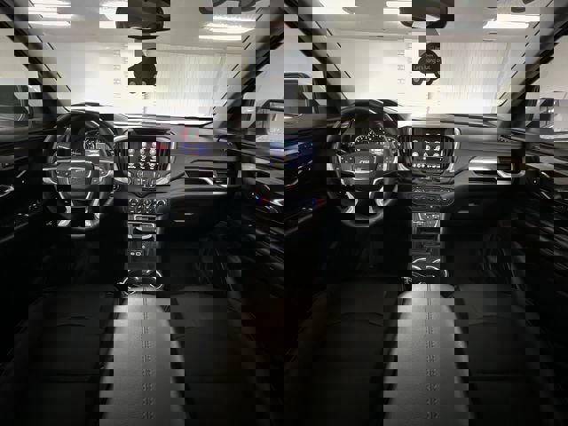 Certified 2023 GMC Terrain SLT w/ Tech Package image 20