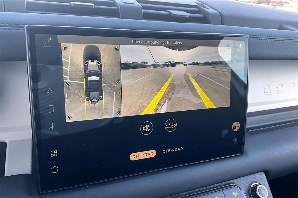 Used 2025 Land Rover Defender 110 S image 23