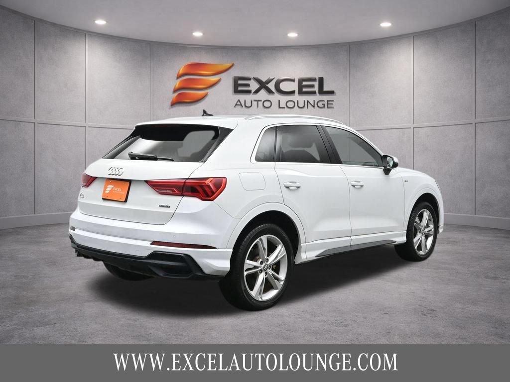 Used 2020 Audi Q3 2.0T Premium Plus w/ Premium Plus Package AWD/4WD image 9