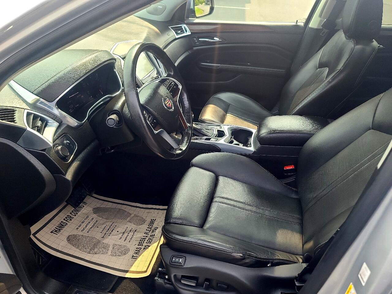 Used 2013 Cadillac SRX Luxury image 10