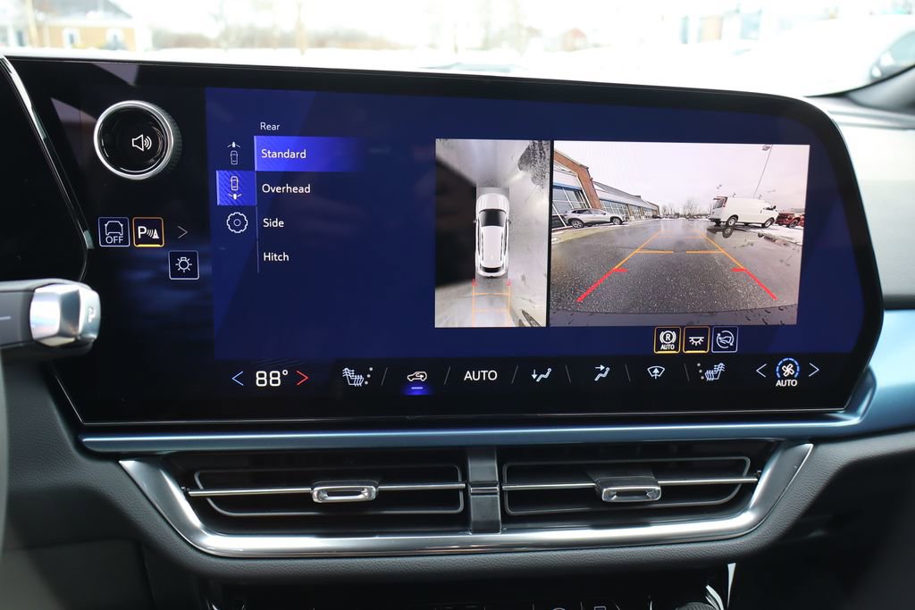 New 2026 Chevrolet Equinox EV LT image 20