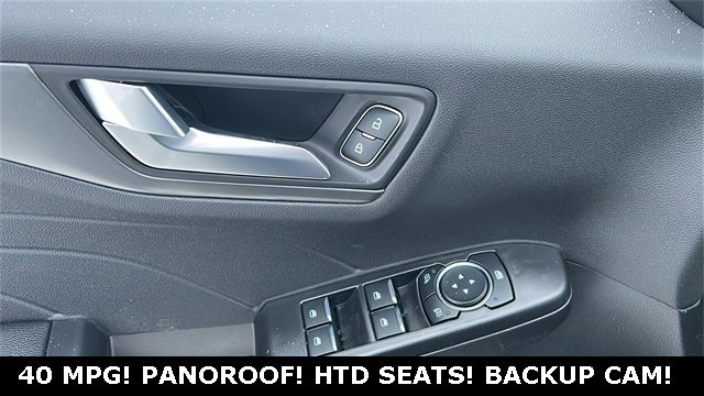 New 2026 Ford Escape SE image 7