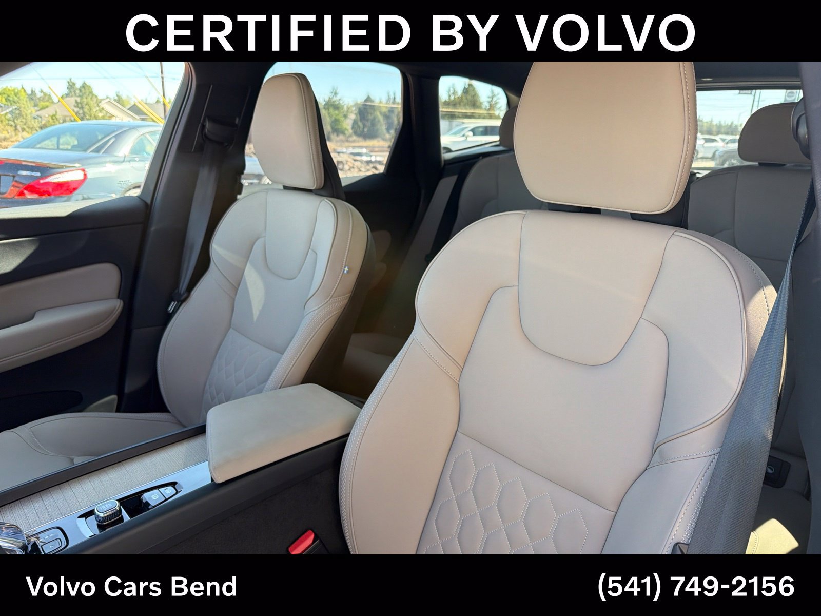 Used 2026 Volvo XC60 B5 Plus AWD/4WD image 19