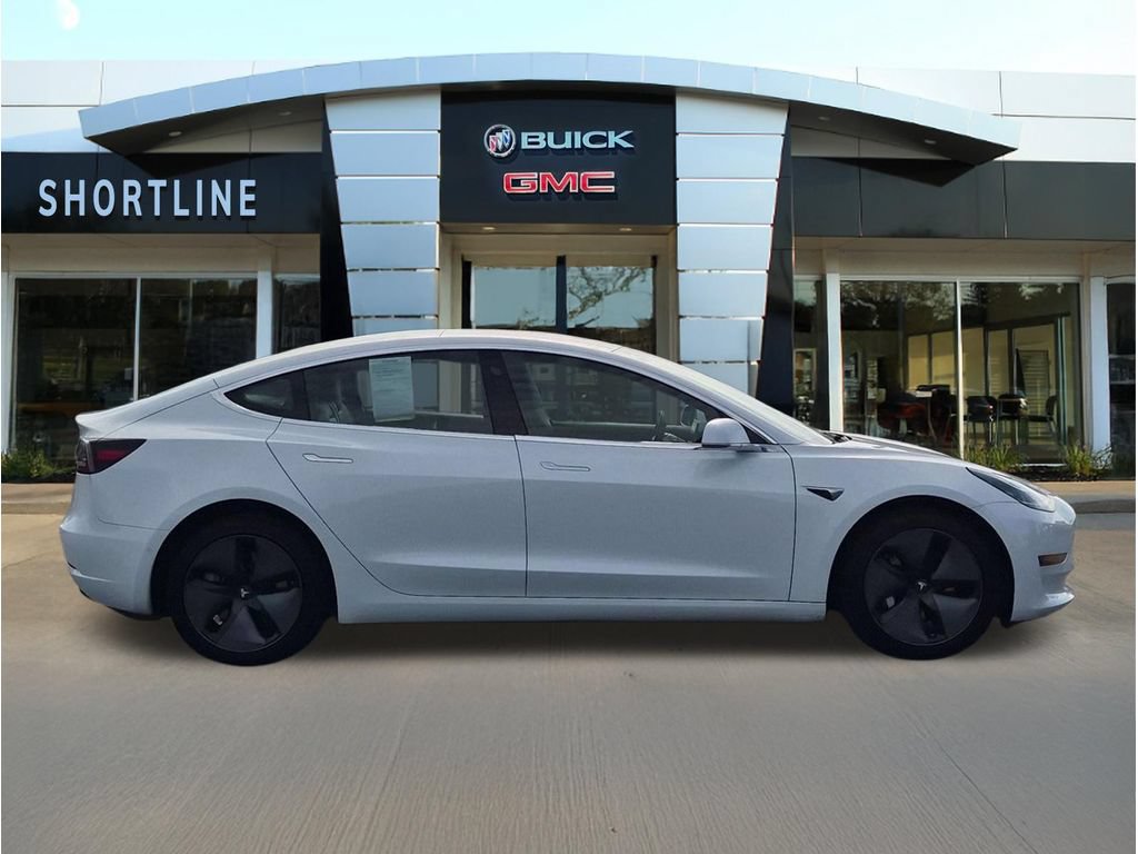 Used 2018 Tesla Model 3 Long Range AWD/4WD image 2