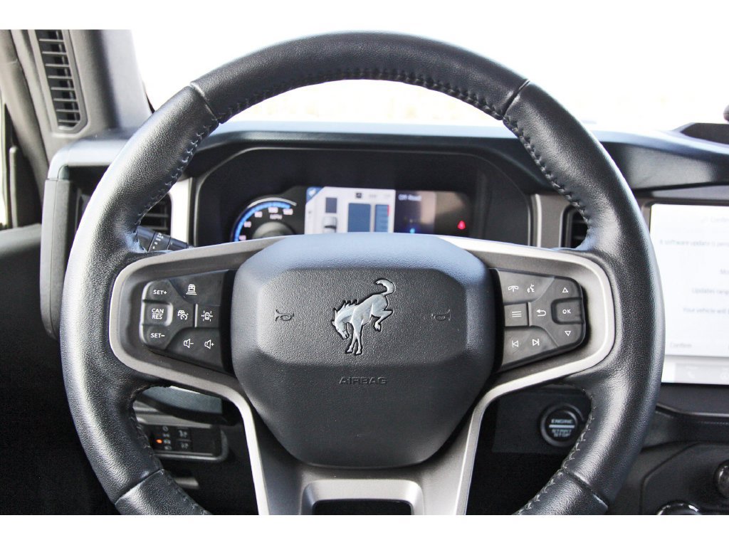 Certified 2022 Ford Bronco Outer Banks AWD/4WD image 16