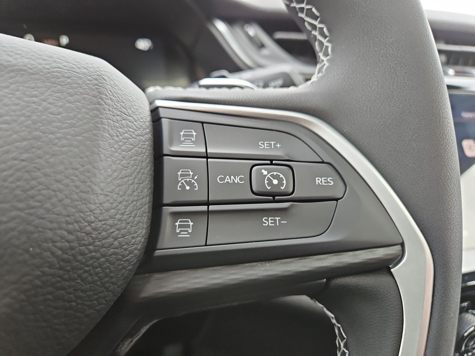 New 2025 Jeep Grand Cherokee L Laredo AWD/4WD image 26