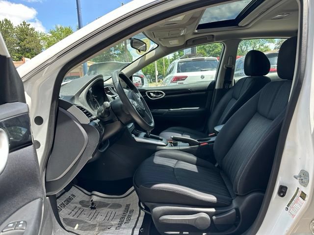 Used 2016 Nissan Sentra SV w/ Style Package FWD image 10