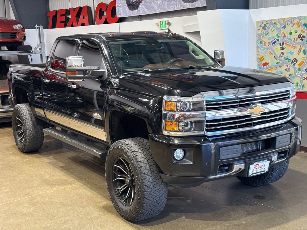 Used 2016 Chevrolet Silverado 2500 High Country AWD/4WD image 39