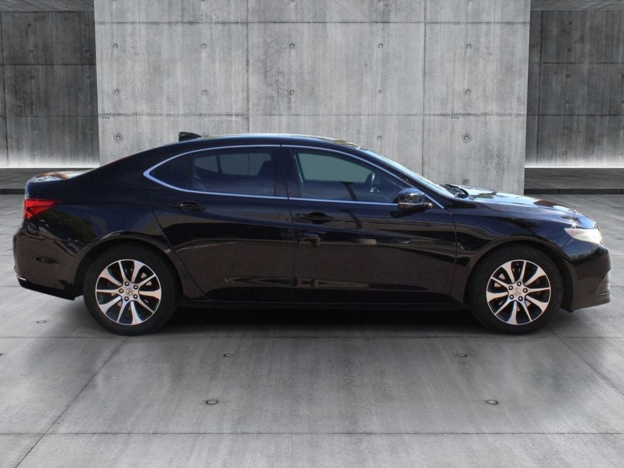 Used 2015 Acura TLX w/ Technology Package image 6