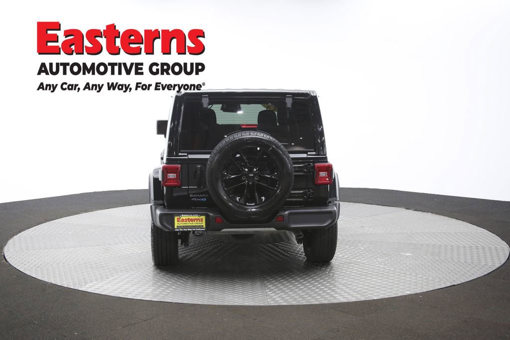 Used 2025 Jeep Wrangler Unlimited Sahara w/ Safety Group image 37