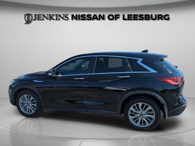 Used 2023 INFINITI QX50 Pure image 10
