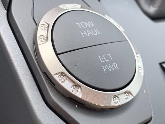 Used 2026 Toyota Tacoma SR5 RWD image 28