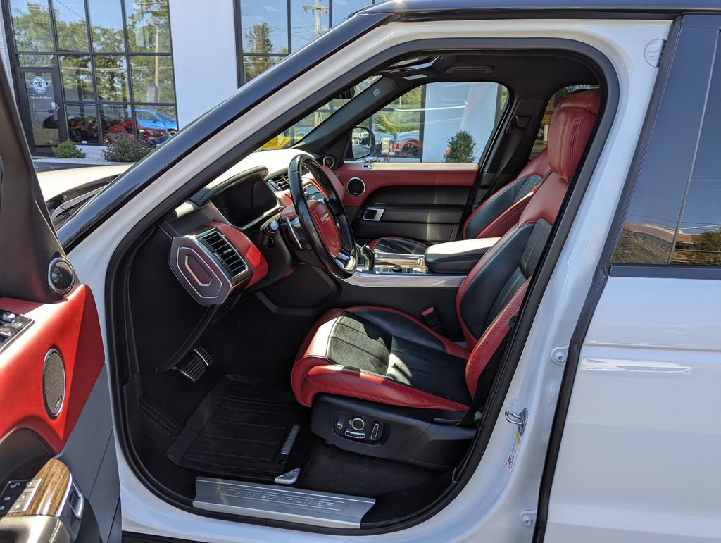 Used 2018 Land Rover Range Rover Sport HSE Dynamic AWD/4WD image 11
