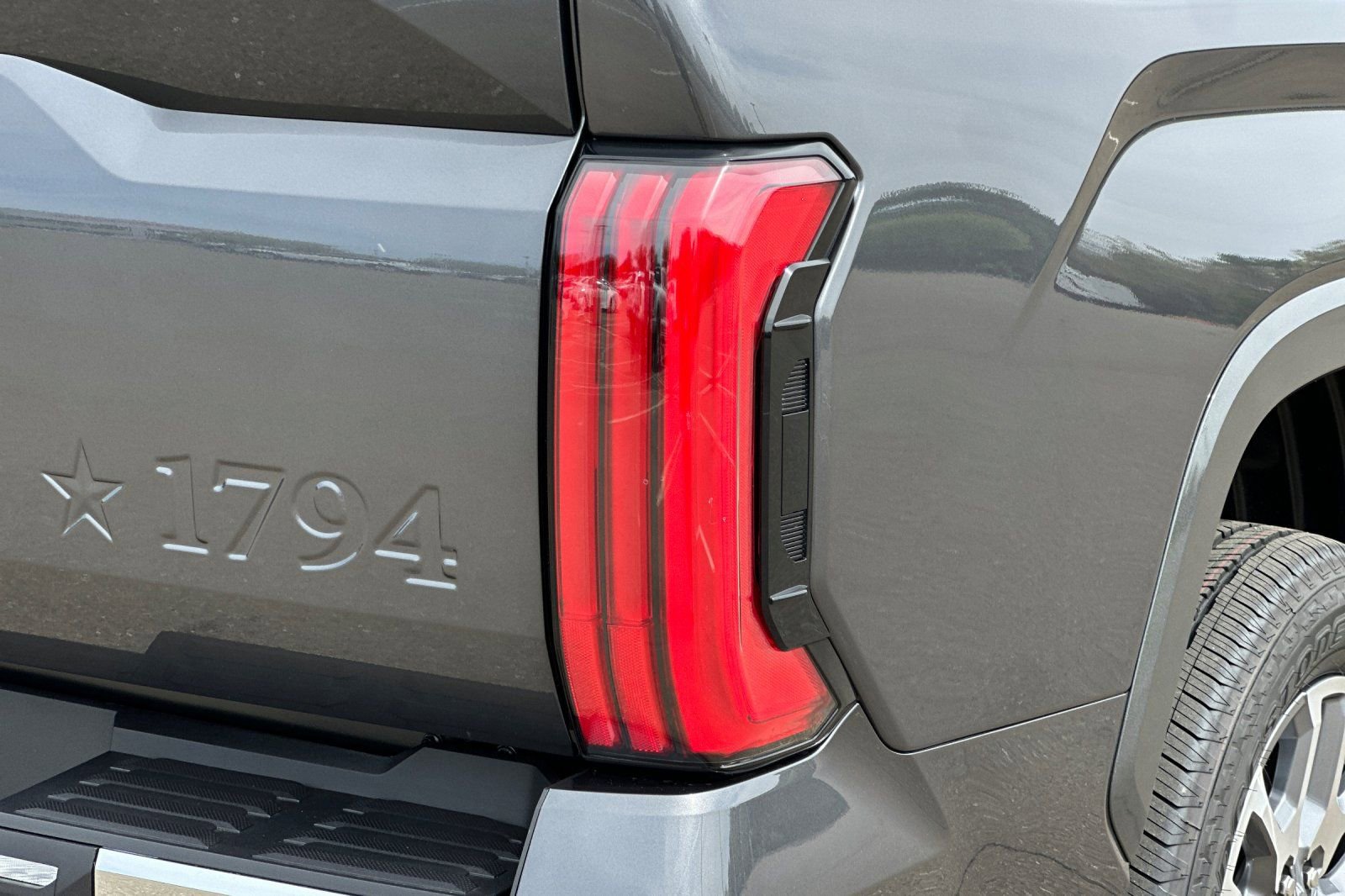 New 2026 Toyota Tundra 1794 Edition AWD/4WD image 31