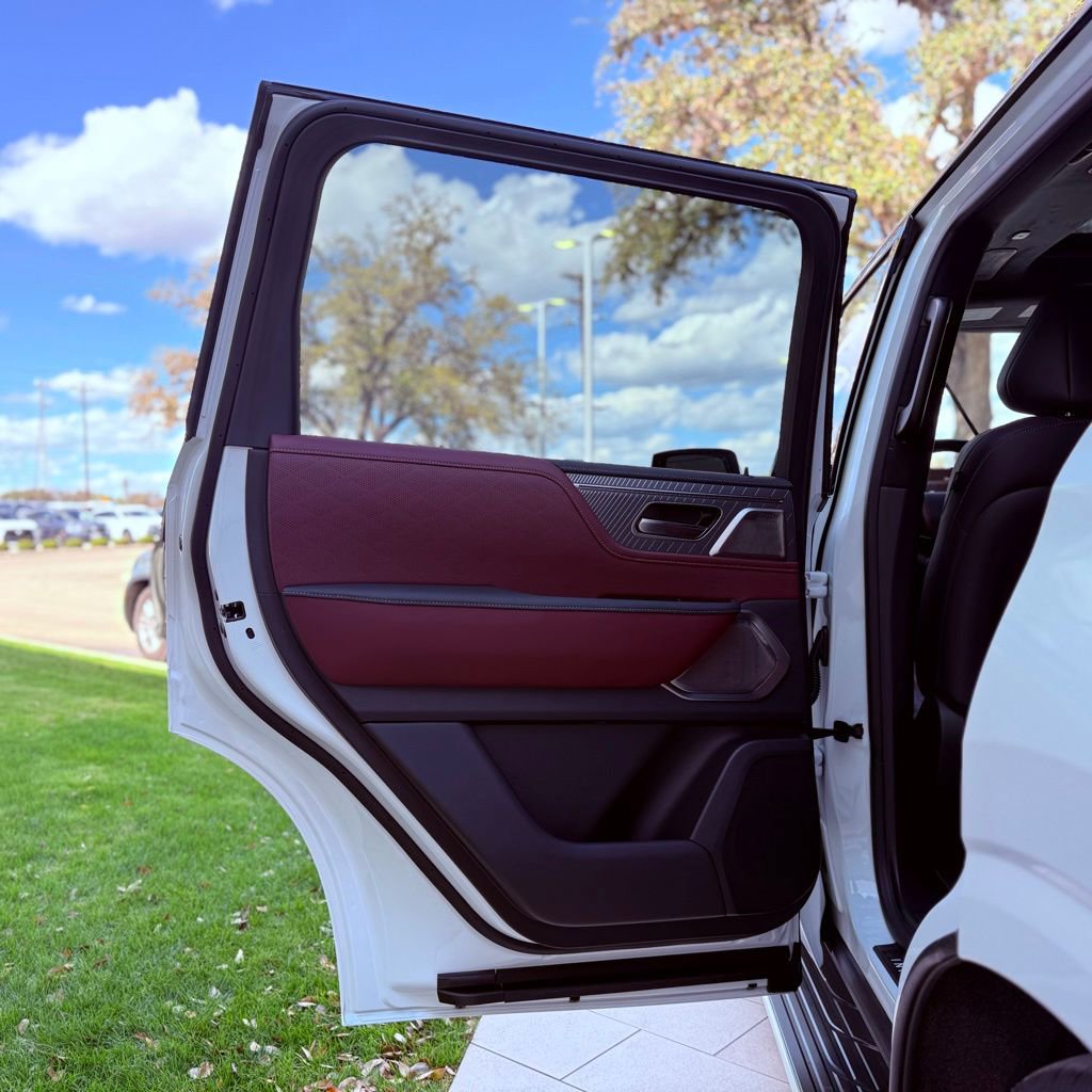 Certified 2026 INFINITI QX80 Autograph image 29