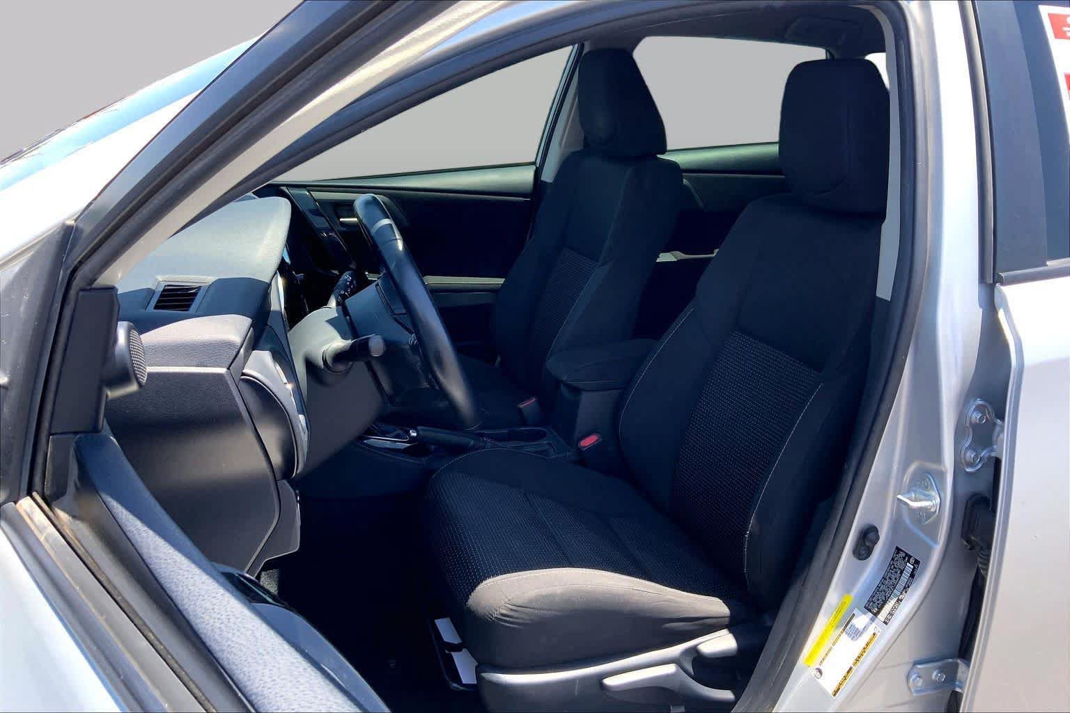 Used 2018 Toyota Corolla iM FWD image 8