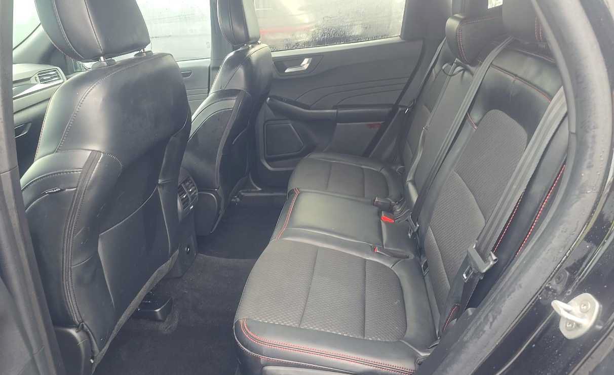Used 2023 Ford Escape ST-Line w/ Tech Pack #1 AWD/4WD image 15