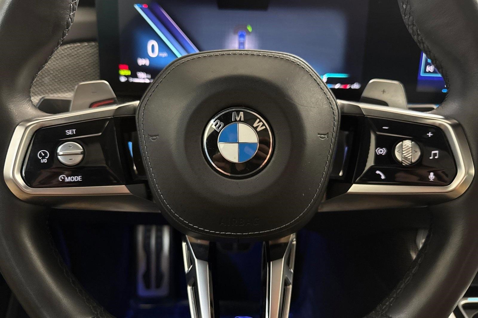 Certified 2023 BMW 740i w/ Parking Assistance Package RWD image 18