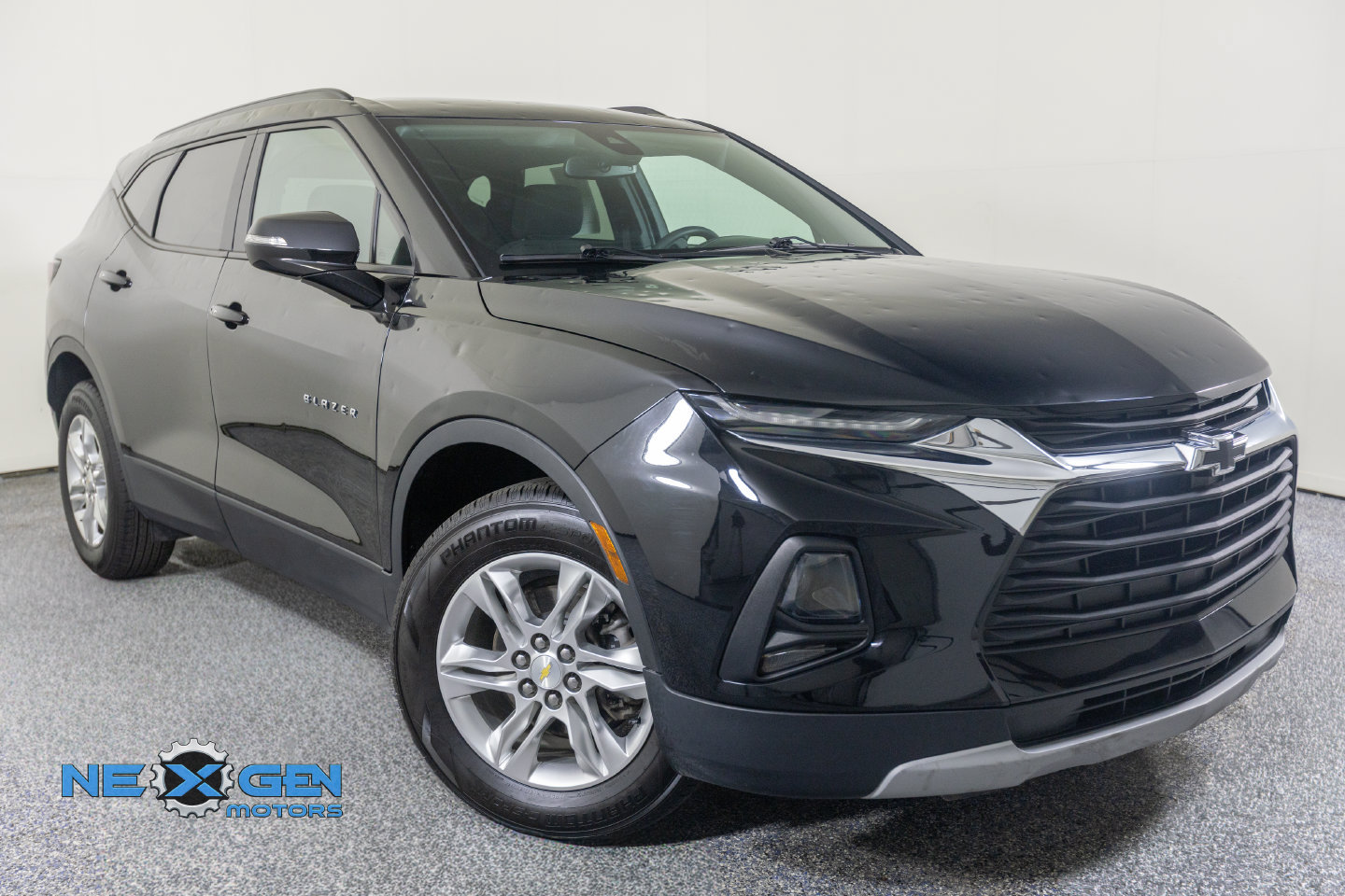 Used 2021 Chevrolet Blazer LT FWD image 1