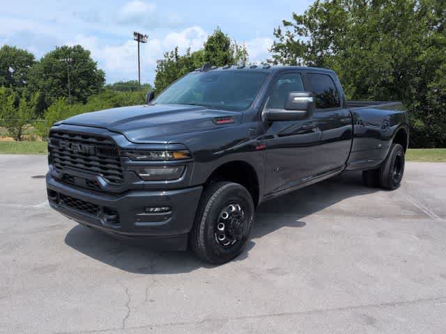 New 2026 RAM 3500 Big Horn AWD/4WD image 4