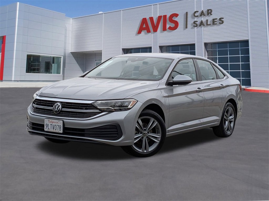 Used 2024 Volkswagen Jetta SE