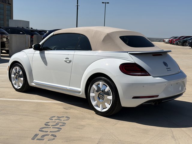 Used 2019 Volkswagen Beetle 2.0T Final Edition SEL FWD image 2
