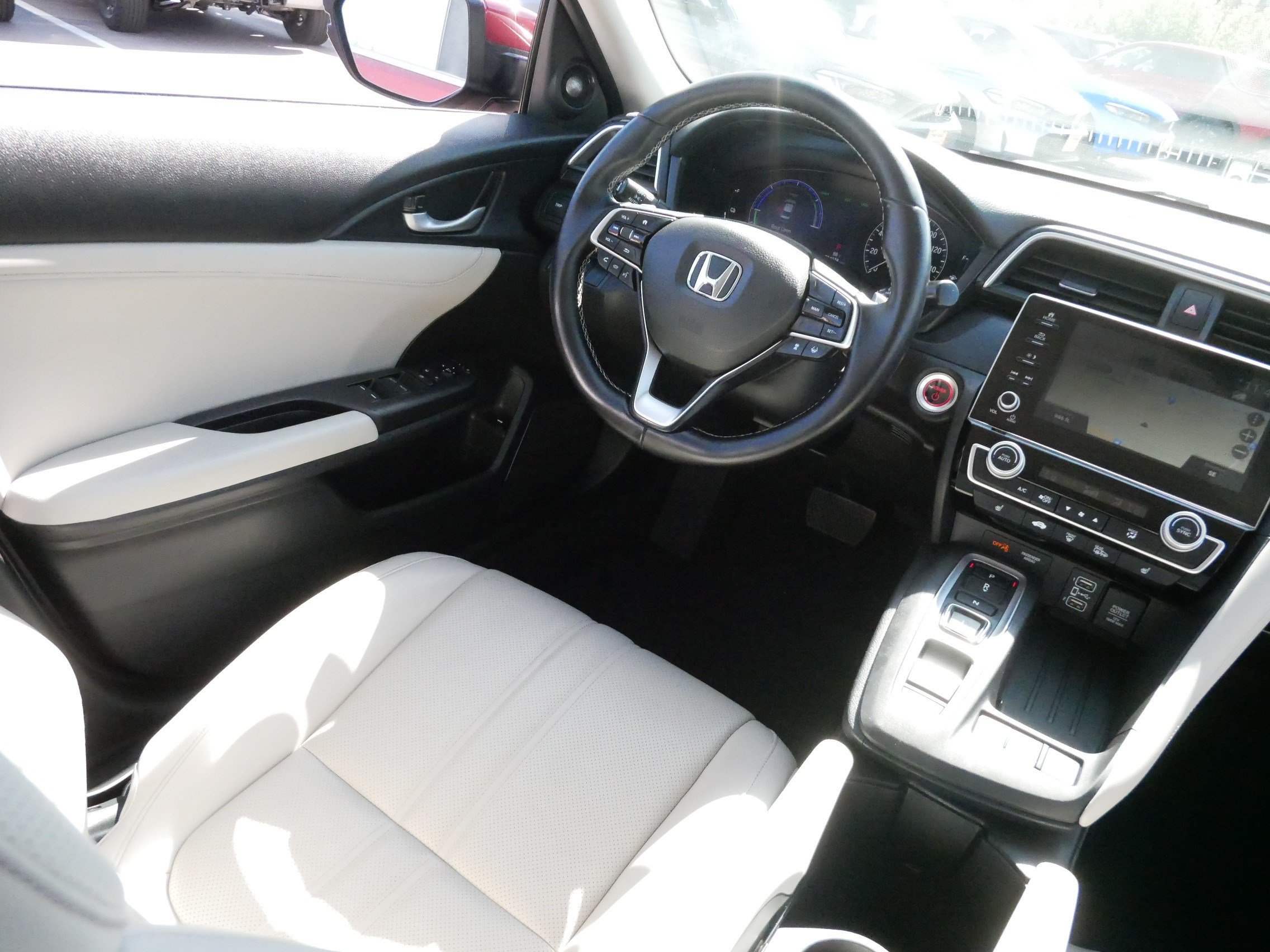 Used 2019 Honda Insight Touring image 9