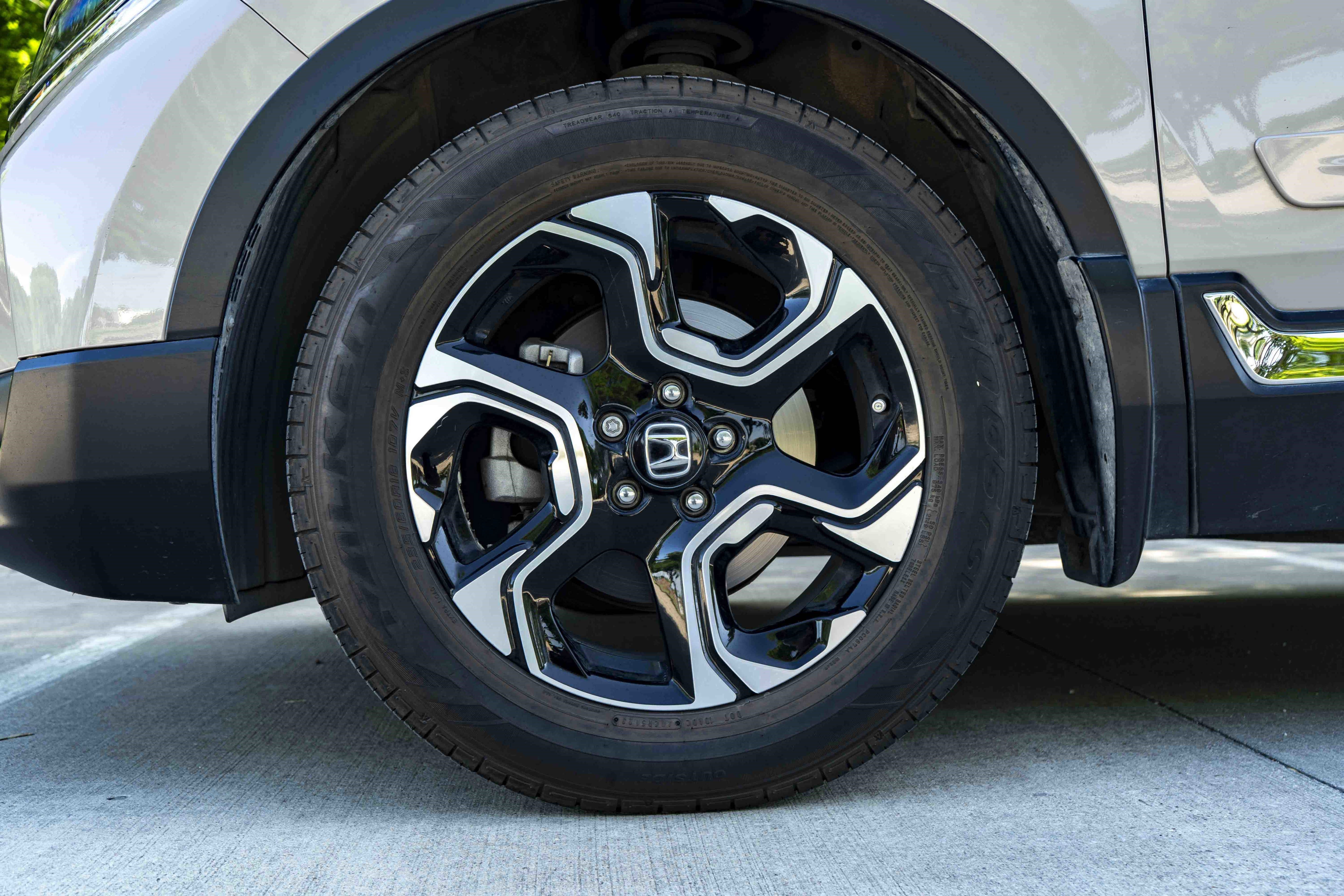 Used 2019 Honda CR-V Touring image 14
