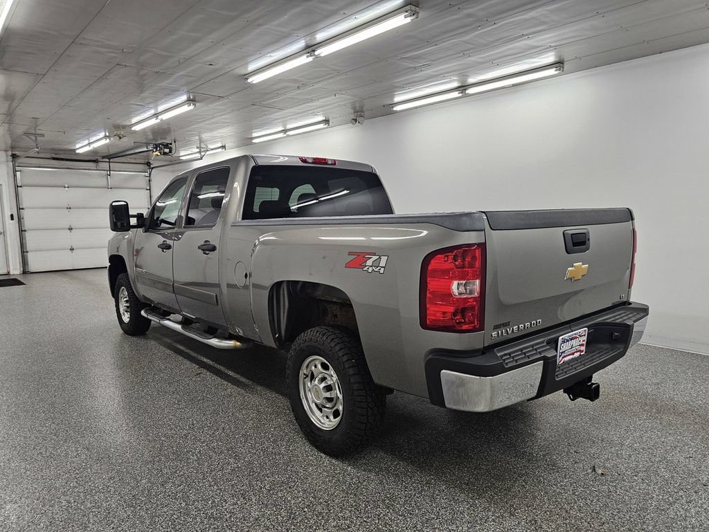 Used 2008 Chevrolet Silverado 2500 LT w/ 1LT Convenience Package AWD/4WD image 7