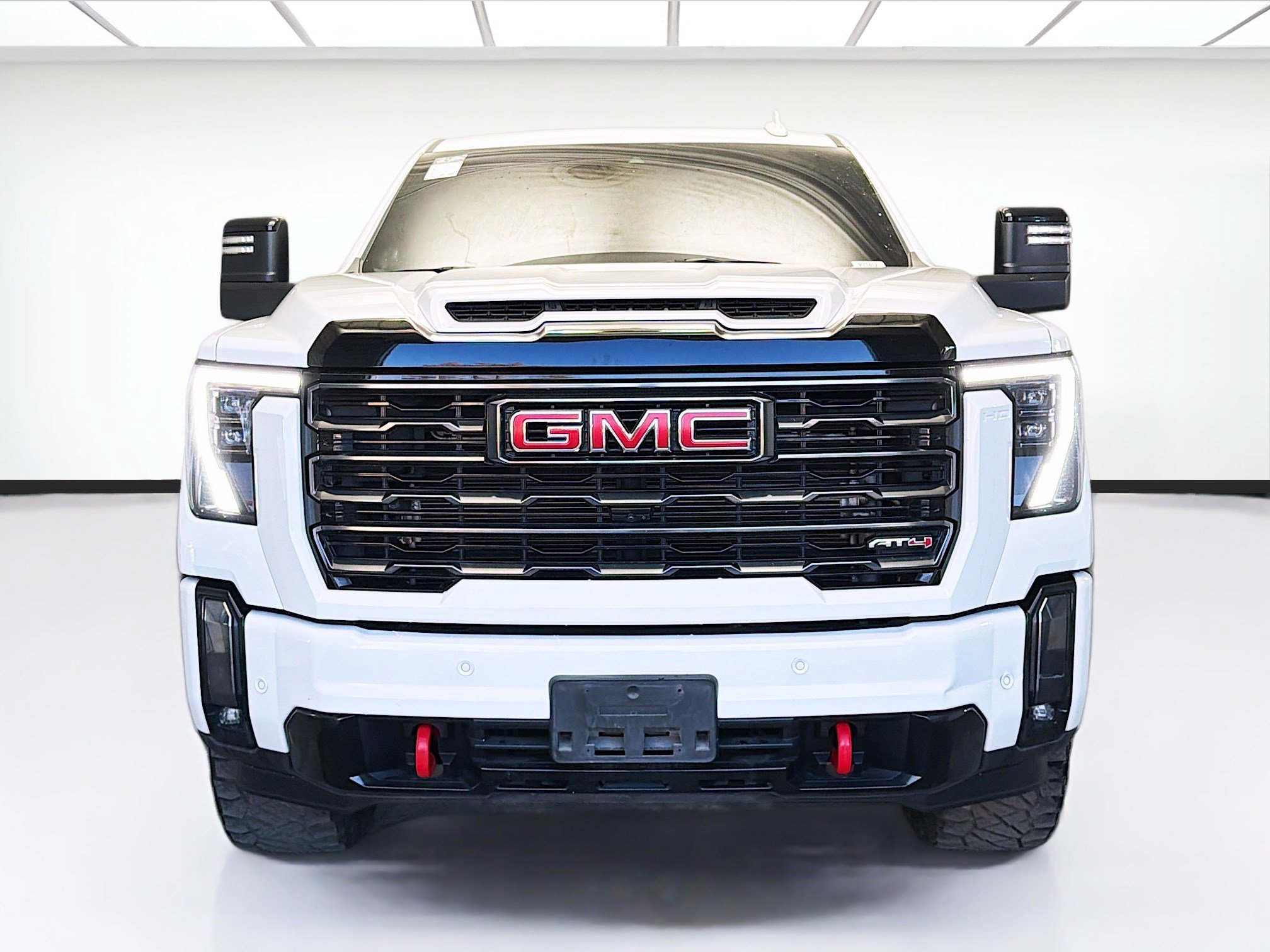 Used 2024 GMC Sierra 2500 AT4 w/ AT4 Premium Plus Package image 2